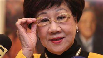 呂秀蓮還原花名冊餐宴　柯：像嘿嘿嘿