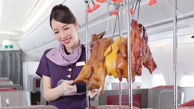 香港航空推餐車　高空賣現烤燒鵝？