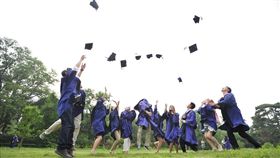 大學生、科系、畢業／pixabay