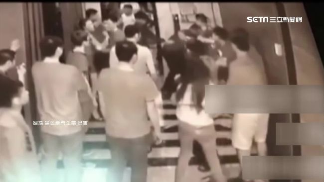 包台小姐跟別人聊天　酒客大打出手