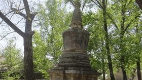 中國大陸,墳墓,奇墓,孫悟空,花千驄,秦始皇,龐統,秦檜（圖／微博）