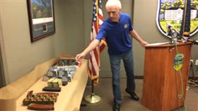 孫安佐私藏「屠殺級軍火」！警：我們阻止了一場災難(圖/翻攝自臉書)