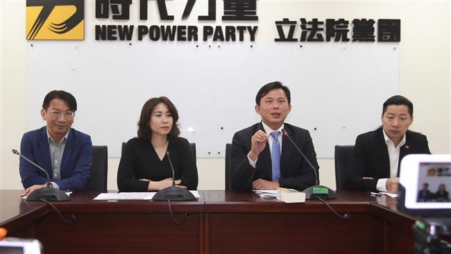 反黃煌雄　昌神嗆總統府「墮落決定」