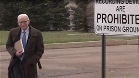 ▲▼律師羅伯特凱勒專攻青少年犯罪。（圖／翻攝自YouTube）