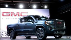 環境保護署署長普魯特認為歐巴馬時代對廢氣排放汙染和燃料效能的規定標準太高。（圖／翻攝Daily Mail）