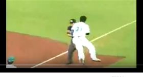 ▲林智勝2008年衝撞裁判事件喧鬧一時。（圖／截自網路）