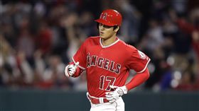 大谷翔平大聯盟首轟出爐。（圖／美聯社／達志影像）