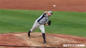 中信兄弟洋投萊福力（圖／記者王怡翔攝）