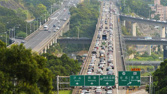 四大招生活小撇步　教你開車這樣省油