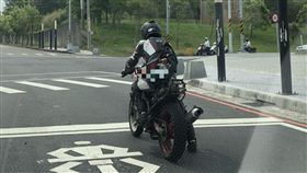 新竹,力行六路,車架,機車,騎士,車牌,道路交通管理處罰條例，民眾提供