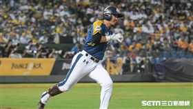 中華職棒總冠軍賽LAMIGO郭嚴文 圖／記者林敬旻攝