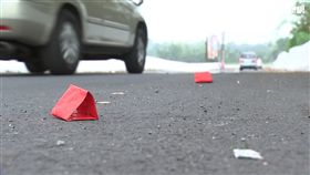 出殯撒紅包去晦 不慎撿到恐厄運上身　-紅包袋-冥婚-