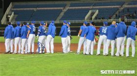 ▲富邦悍將笑納3連勝。（圖／記者蕭保祥攝）