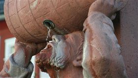 咖啡,酒,微胖,興趣,Claudia Kawas,研究,長壽,運動,死亡風險,美國　圖／翻攝自Pixabay https://goo.gl/Xbxift