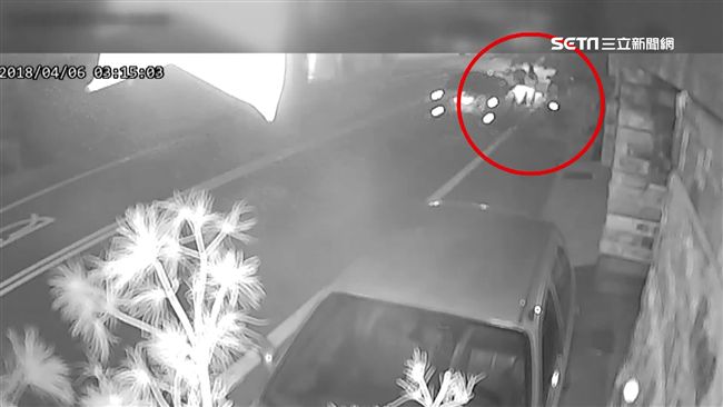 夜歸女走路被撞飛！車主裝傻不認肇逃