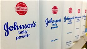 爽身粉致癌？醫生：台禁石棉、勿恐慌
爽身粉,石棉,致癌,間皮瘤,嬌生,罹癌,癌症
https://flic.kr/p/GPMGKR
（圖／攝影者Mike Mozart, flickr CC License）