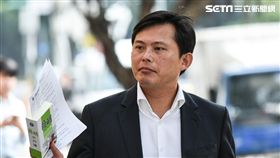 時代力量占凱道，台北地檢署傳黃國昌等五立委到案。 圖／記者林敬旻攝