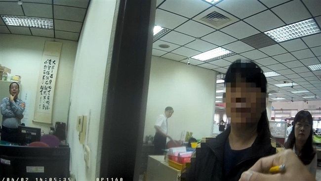網友稱幫忙簽中頭彩　　婦人急借百萬