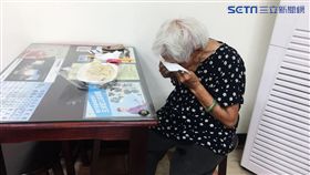 資源回收，婆婆，高雄，水餃，愛心(記者郭奕均攝影)