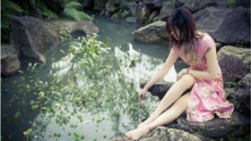 他深夜PO「女生穿旗袍開腿照」　網暴動：不能只有我看到　圖／翻攝PTT