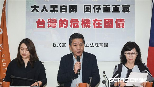 新生兒背23萬國債　馬、扁超越兩蔣