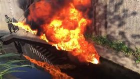 -孫安佐-火焰噴射器-火焰槍-圖／翻攝自YouTube(https://www.youtube.com/watch?v=xGi6ynJegaQ)
