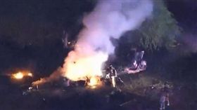 美國亞利桑那州一架Piper PA24小飛機墜毀TPC斯科茨代爾高爾夫球場（圖／翻攝自推特）