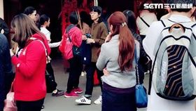 女網友,爆怨公社,白色戀人,餅乾,霞海城隍廟,月老,金紙