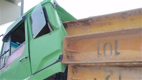 國道,國道1號,剎車失靈,爆頭,護欄,