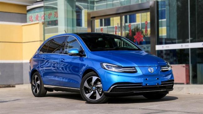 這間車廠狂燒百億　銷量竟賣不到萬台
