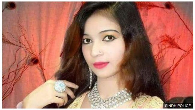 歌手婉拒站著唱被殺　老公悲痛道原因