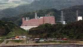 深澳電廠環評過關　林右昌重申市府立場台電深澳電廠環境差異報告案14日通過，雖經變更後開發海域不涉及基隆市，不過基隆市長林右昌15日仍透過幕僚重申，市府立場就是不能增加基隆污染。圖為深澳電廠。（民眾提供）中央社記者王朝鈺傳真 107年3月15日