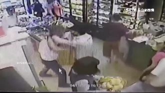 疑離婚遷怒岳父　女婿麵包店大揮巴掌