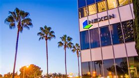 16:9
再騙錢啊！轉蛋出寶機率低到爆　遊戲大廠遭重罰9億
圖／翻攝自NEXON臉書
https://www.facebook.com/nexonamerica/photos/a.426341040714794.117120.147479185267649/1310420618973494/?type=1&theater