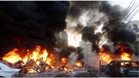 索馬利亞警方和國會議員今日表示，南部一座足球場今日遭炸彈攻擊，造成5名觀眾喪命，還有10多人受傷，堪稱當地第一起鎖定足球場攻擊的爆炸案。（圖／翻攝自Alahednews）