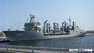 演訓傳一兵失蹤！海軍：飛行甲板落海