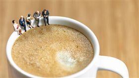 Pollster波仕特線上市調網,待用餐,suspended meal,待用咖啡,義大利,善心人士