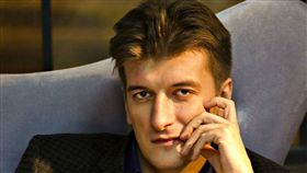 被自殺？俄專揭貪腐記者墜樓不治身亡
俄羅斯,記者,Maksim Borodin,自殺,敘利亞內戰,傭兵,巴沙爾‧阿塞德
https://goo.gl/LLUwMF