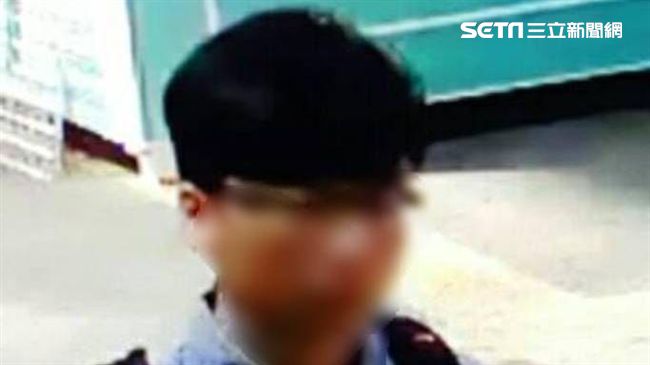 宅男工程師涉偷拍！手扶梯拍OL裙底