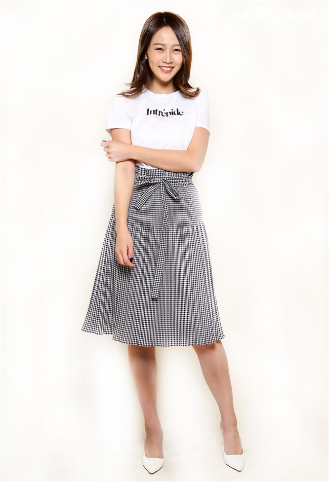 性感正妹牟靜婷（牟阿牛）。（記者邱榮吉/攝影）