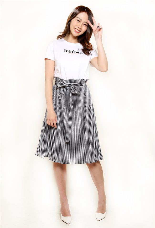 性感正妹牟靜婷（牟阿牛）。（記者邱榮吉/攝影）