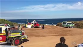 鯊魚攻擊澳洲衝浪客／Guardian News YouTube
