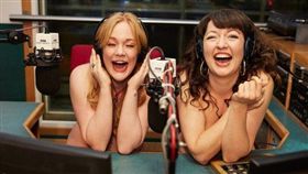 Jenny Eells,Kat Harbourne,裸體,來賓,誠實,BBC,女性,身體,30歲　圖／翻攝推特　https://goo.gl/YdS6jT