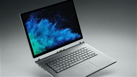Surface Book 2  15”版本