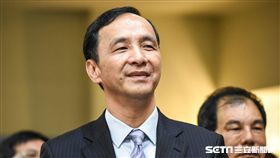 新北市長朱立倫出席民進黨新北市議會幹部交接。 圖／記者林敬旻攝