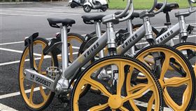 V BIKES將退出台灣市場無樁式共享單車V BIKES去年進軍台灣，但業者16日表示，由於在拓展據點上沒有獲得部分縣市正面回應，加上沒有明確法規，V BIKES已決定退出台灣市場。中央社記者沈如峰宜蘭縣攝　107年4月16日