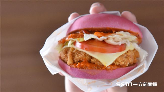 粉色堡搶版面！麥當當兩款限定堡來了