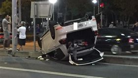 高雄,小客車,翻車,車牌,5987