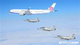 總統出訪非洲 幻象伴飛 空軍司令部提供