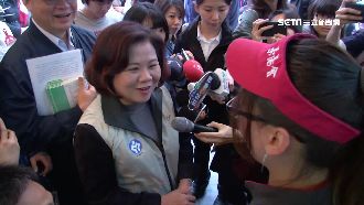 勞動部長突襲飲料業者　缺失竟破百項